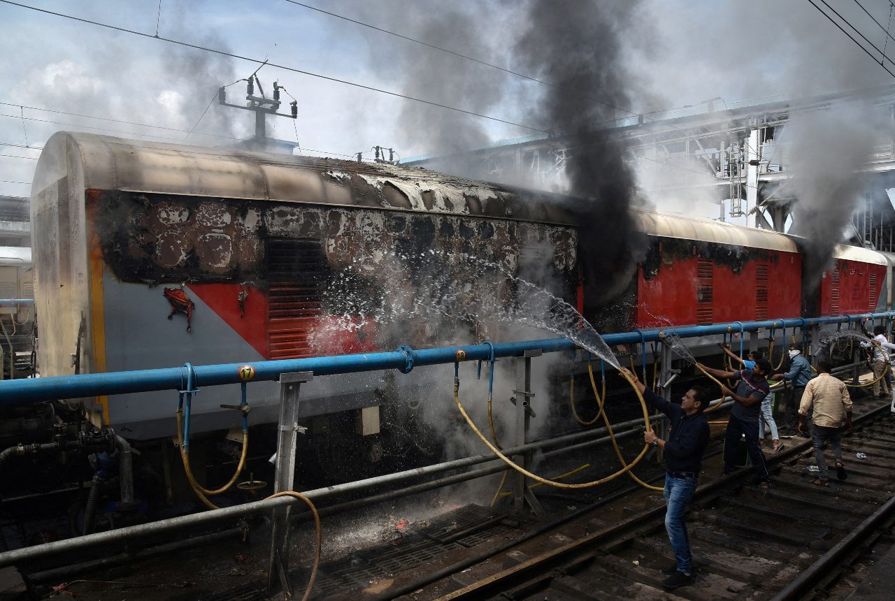 India calls off hundreds of trains as more protests loom over recruitment