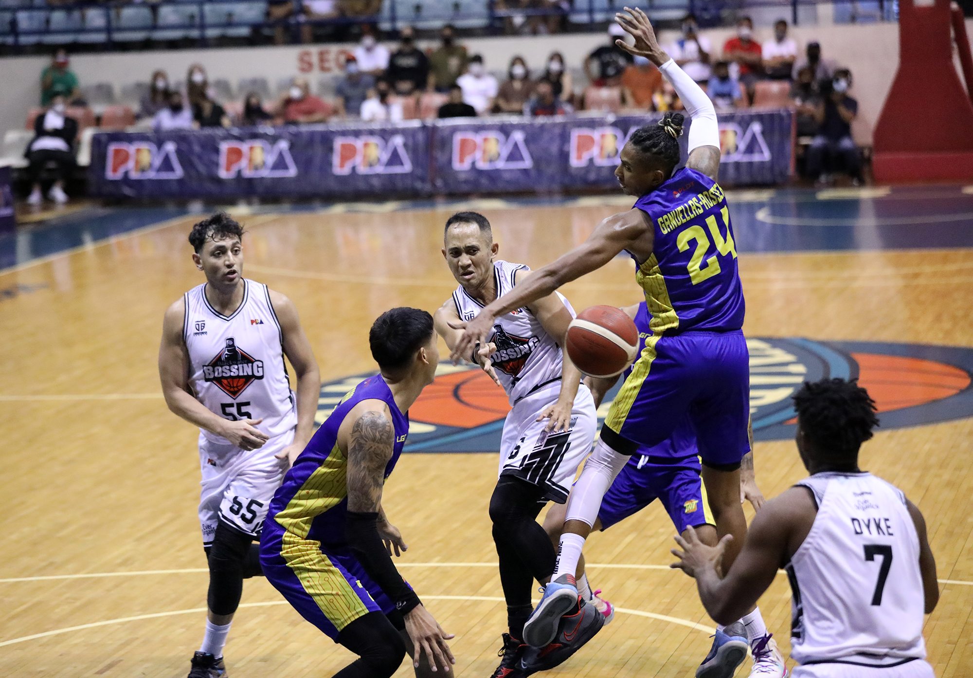 Casio explodes for 22 as Blackwater stuns TNT in PH Cup debut