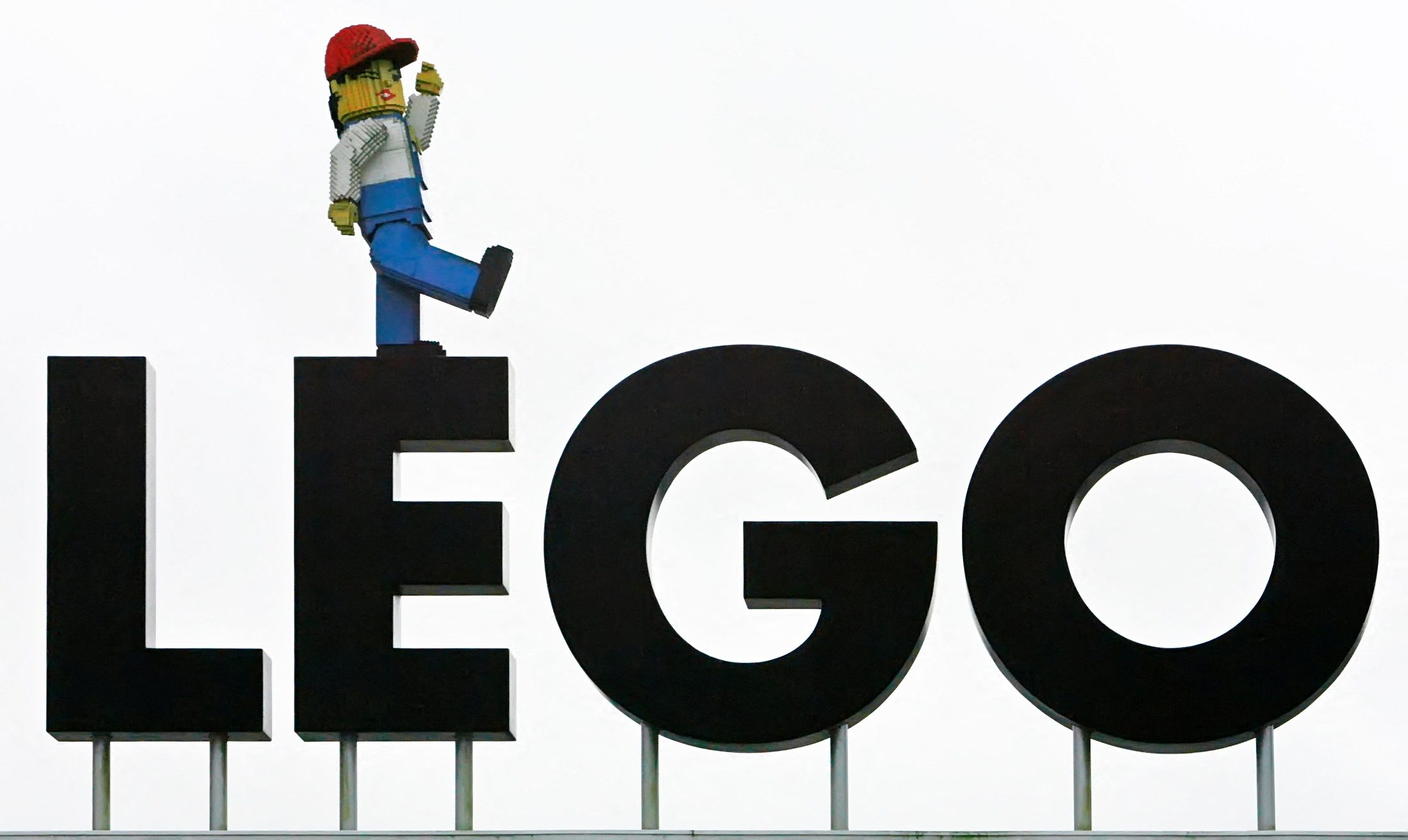 Lego to invest over $1 billion in US brick plant
