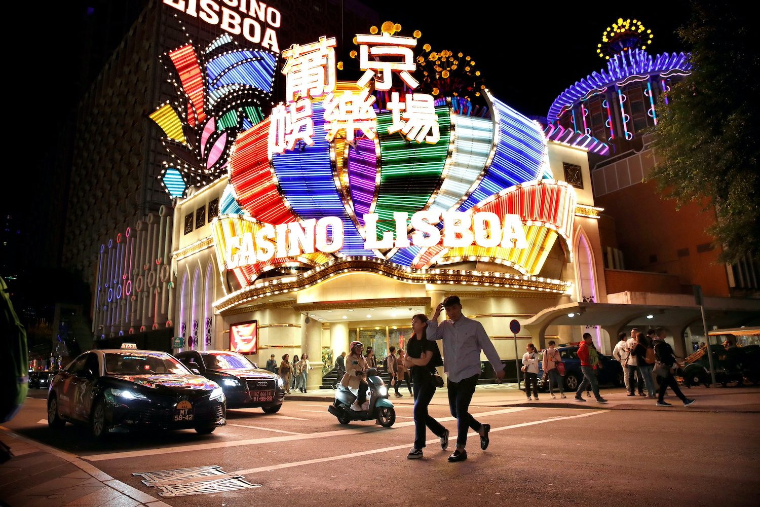 Macau’s casino losses engulf gambling hub as no quick fix in sight