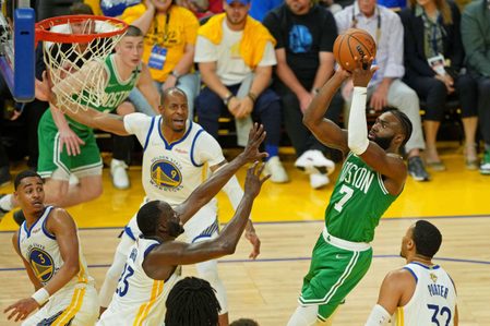 Celtics stage thrilling comeback to beat Warriors, draw first blood in finals