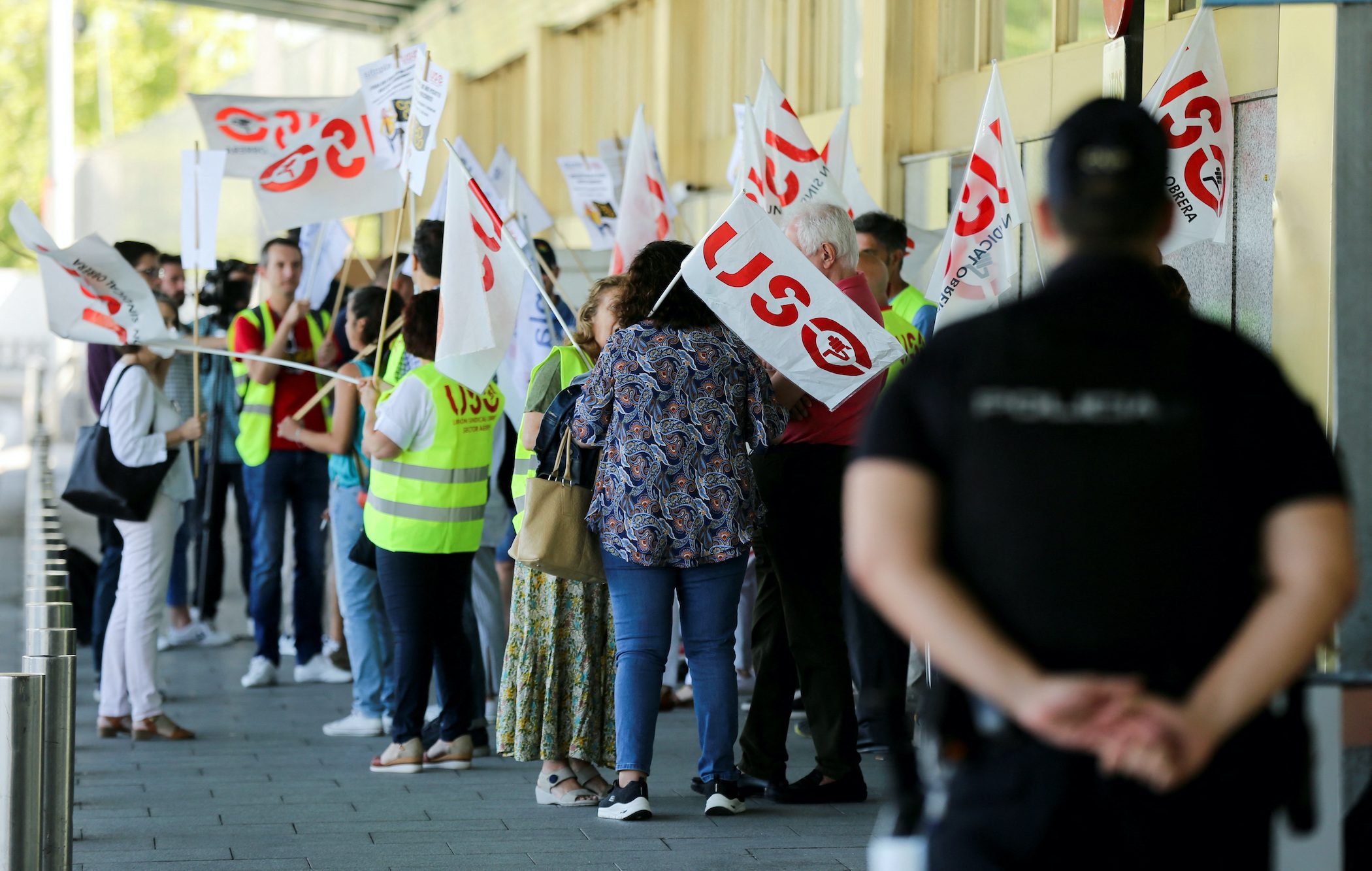 Ryanair cabin staff strike as labor unrest spreads across Europe