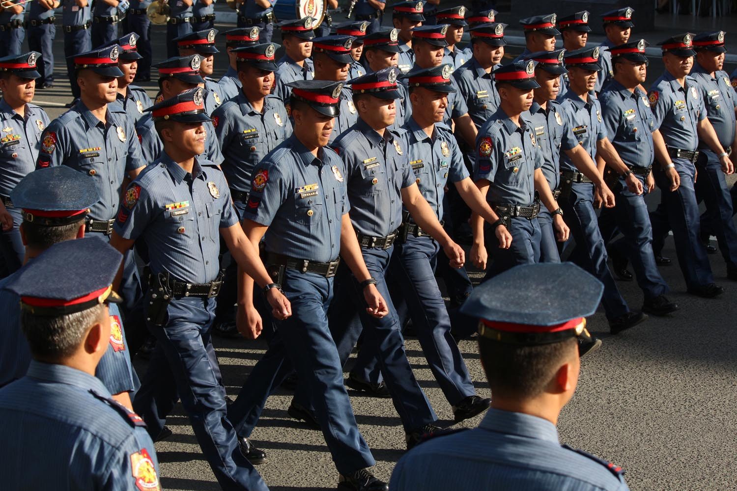 Lowering height demands for PNP now up to Duterte