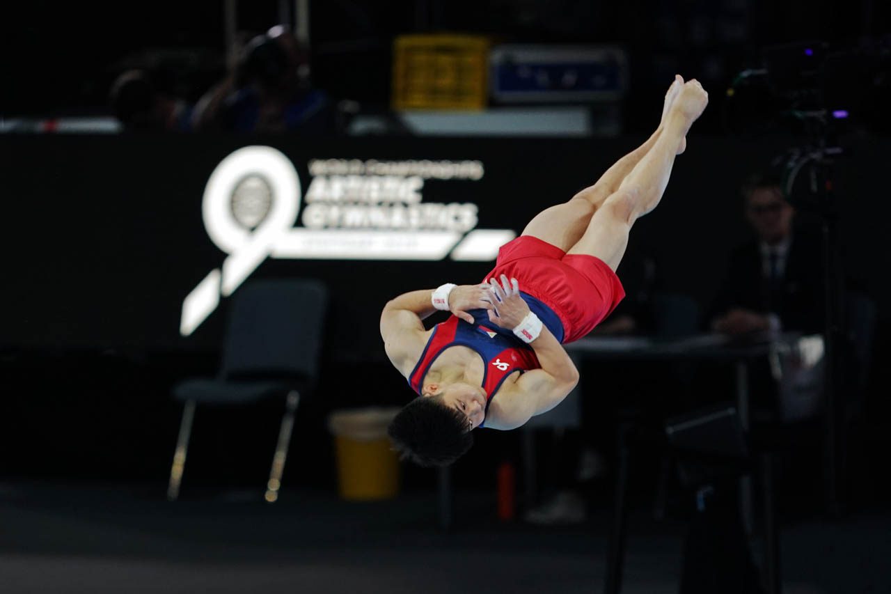 ‘Fake news’: Gymnastics chief quells Carlos Yulo injury fears