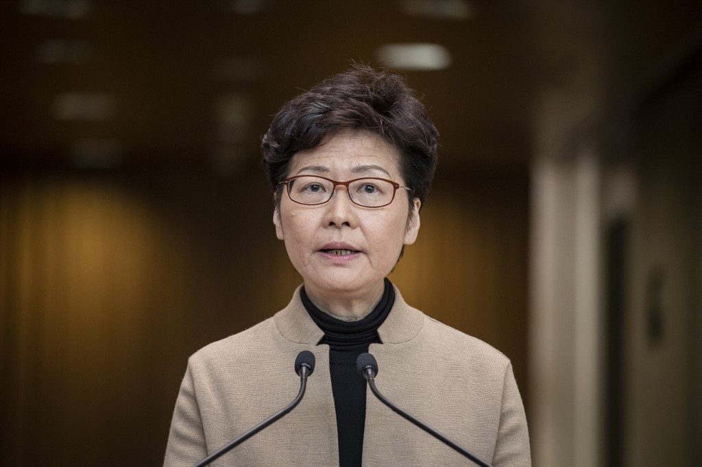 Hong Kong leader returns Cambridge fellowship over rights row