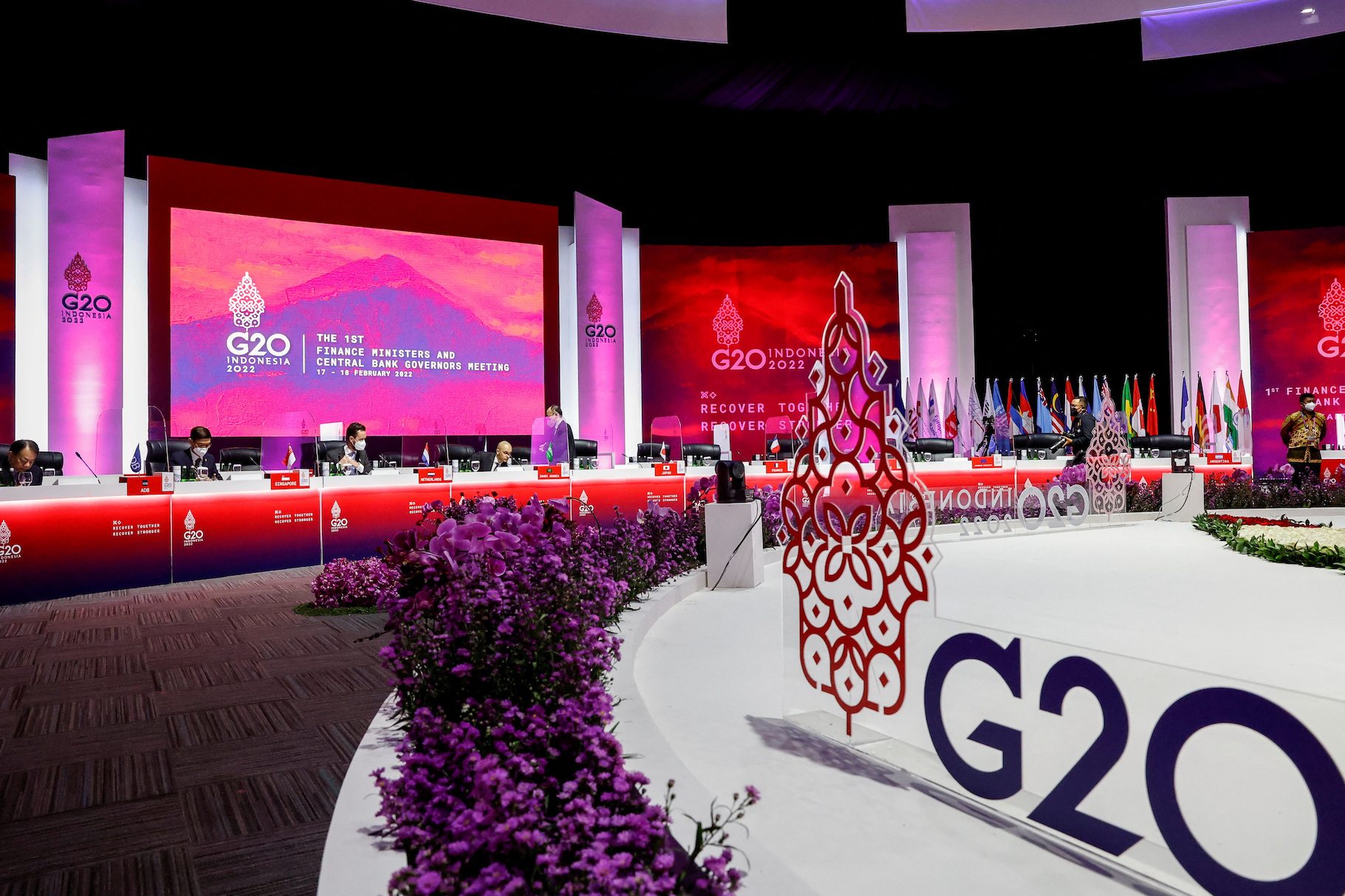 Xi, Putin to attend G20 summit in Indonesia, Jokowi says – Bloomberg News