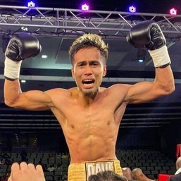 Marcial stops Hart in 4th round after hitting the canvas 3 times