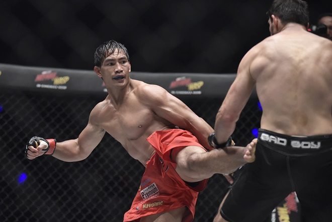 250 allowed at MMA show as fans return in Singapore