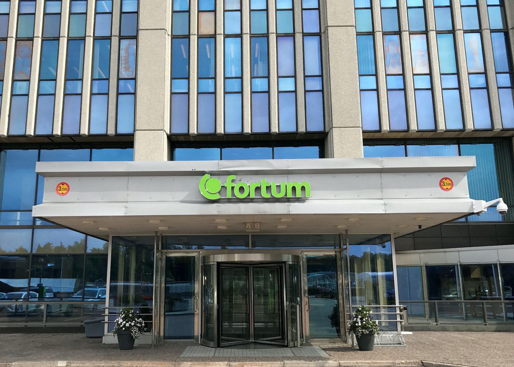 Fortum says it is ready to consider all options as Germany taps gas reserves