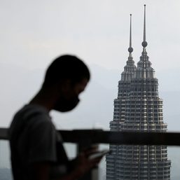 Malaysian police say 5 suspected Abu Sayyaf  killed in raid