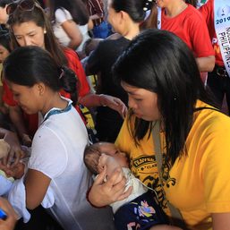 As coronavirus pandemic drags on, Philippines resumes polio immunization