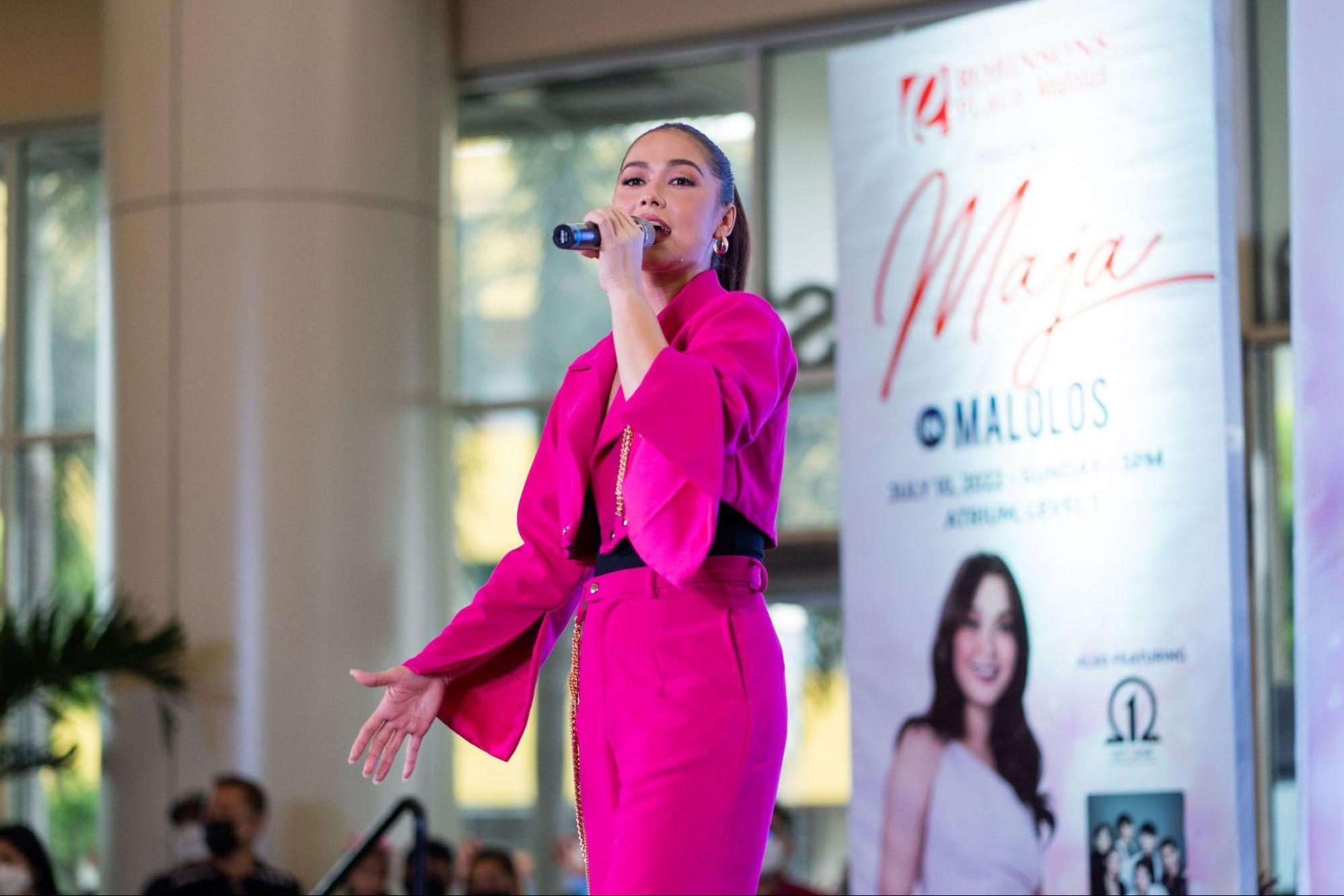 Robinsons Malls thrills customers with celebrity events and activities