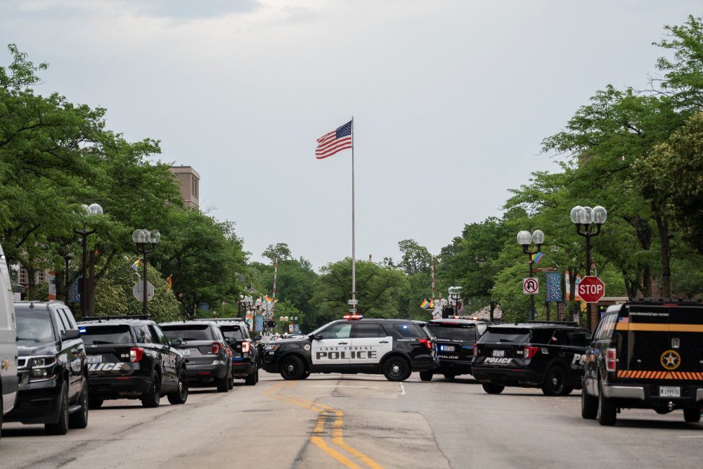 Fourth of July shooter on rooftop kills 6 in Chicago’s Highland Park suburb