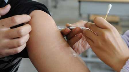 PAO asks CHED to allow unvaccinated college students to attend face-to-face classes