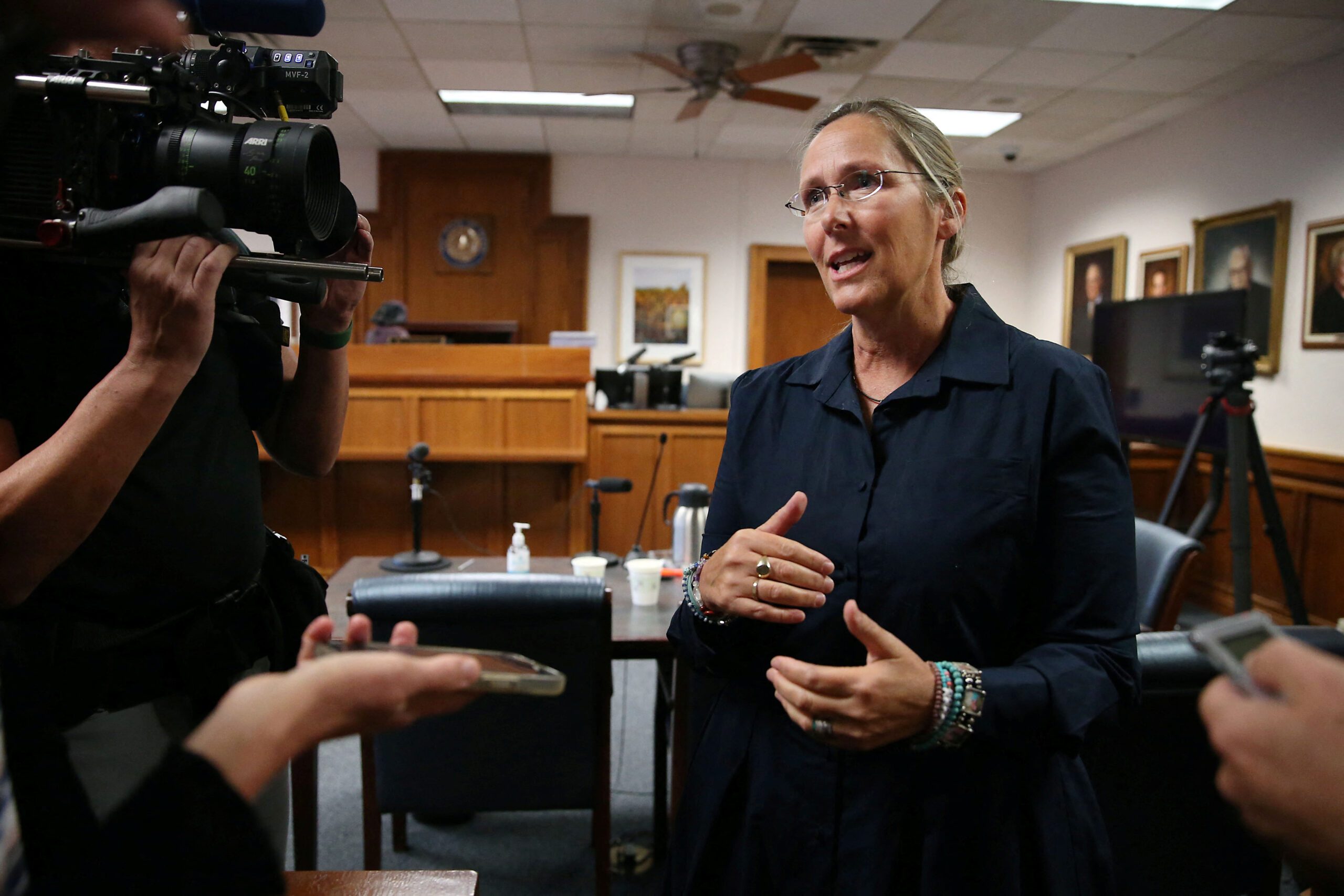 Jury awards $45.2 million in punitive damages in Alex Jones Sandy Hook trial
