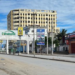 Somali forces end 30-hour hotel siege, 106 hostages freed