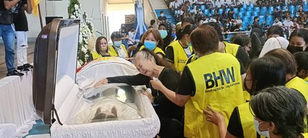 Thousands come for funeral of slain ex-mayor Furigay in Lamitan
