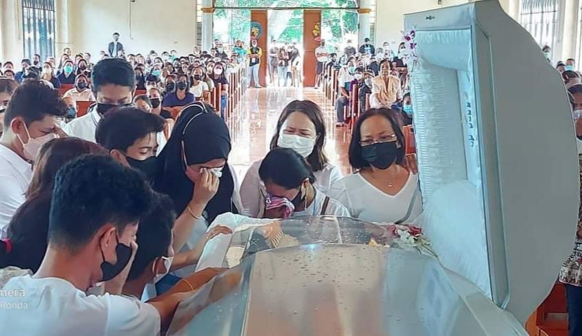 Hundreds gather as Furigay’s aide laid to rest in Lamitan