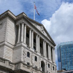 Bank of England sets out plans to wean UK economy off stimulus