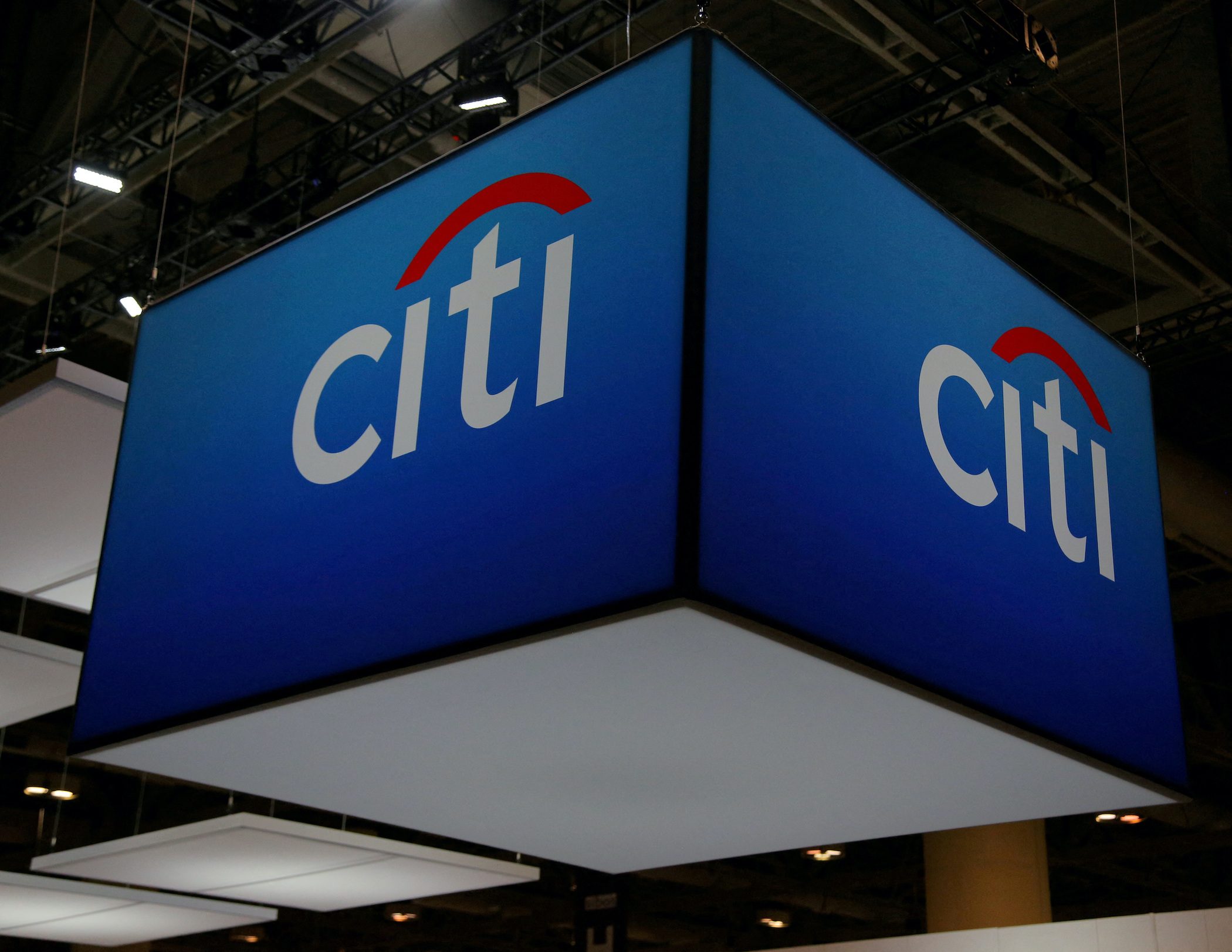 Citigroup to close Russian consumer, commercial business