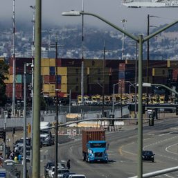 US works with firms in supply chains to ease port congestion