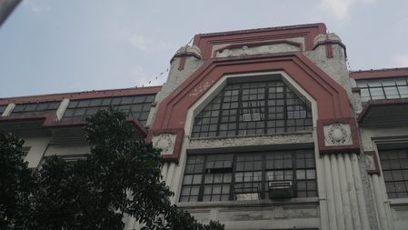 Why is it so hard to save heritage structures in the Philippines?