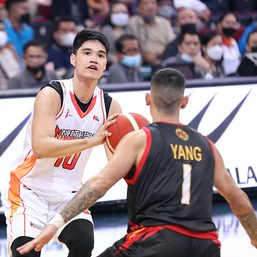 Chot Reyes salutes ‘courageous’ TNT for pulling through without injured star Jayson Castro