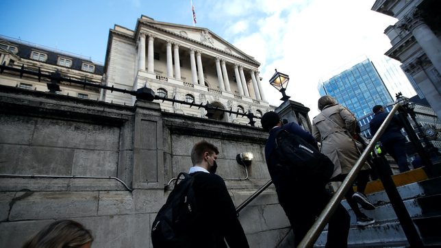 Bank of England intervenes in UK bond market to stem rout