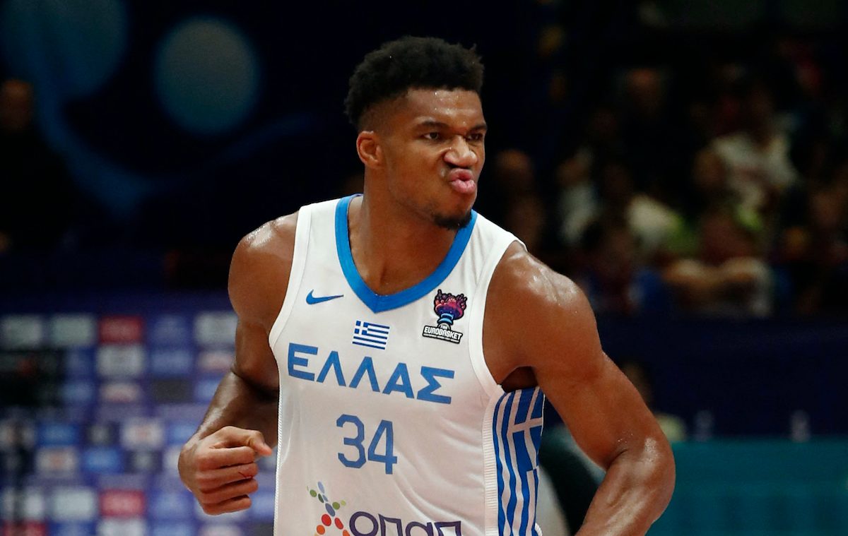 Giannis Antetokounmpo iffy for World Cup – report