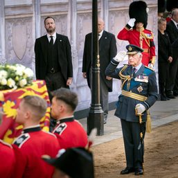 Royal mourning to last until 7 days after queen’s funeral