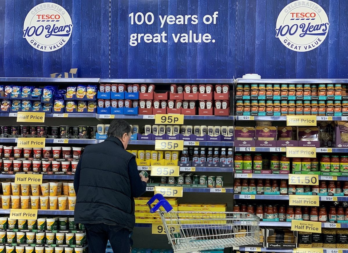 From free crumpets to store discounts, UK grocers lure workers