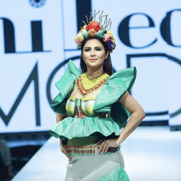 LOOK: Arci Muñoz walks for LA Fashion Week