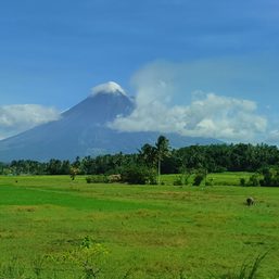 Albay orders strict watch on activities in Mayon restricted zone