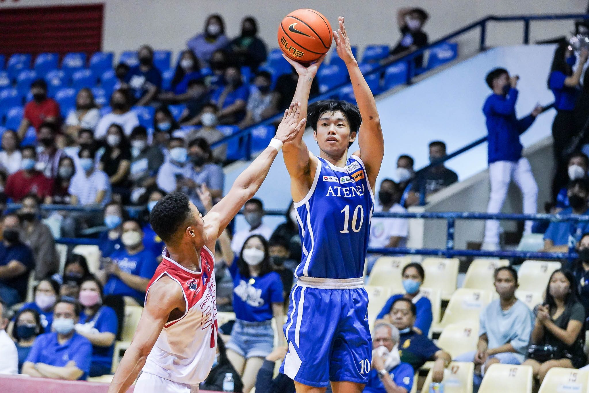 Ateneo flexes feared 3rd-quarter form, drubs UE for shot at 2nd place