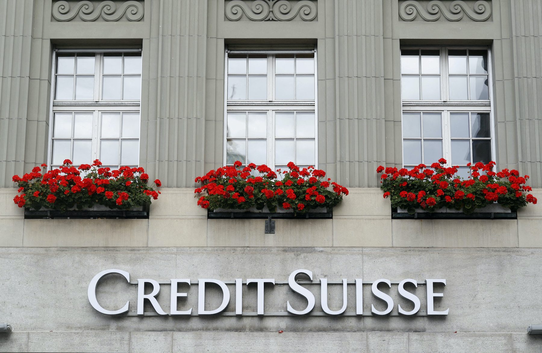 EXPLAINER: Credit Suisse stuck in spotlight ahead of strategy shift