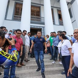 Teves steps down as Negros Oriental governor, gives way to Degamo