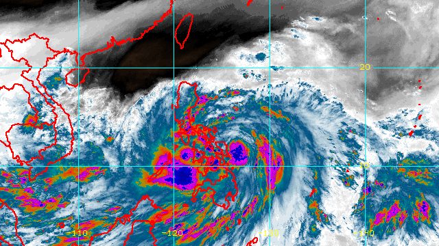 Tropical Storm Paeng nears Eastern Samar-Northern Samar area, landfall possible