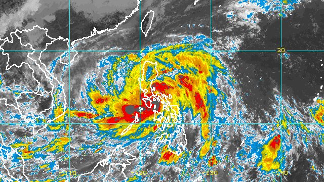 Severe Tropical Storm Paeng makes fourth landfall in Marinduque