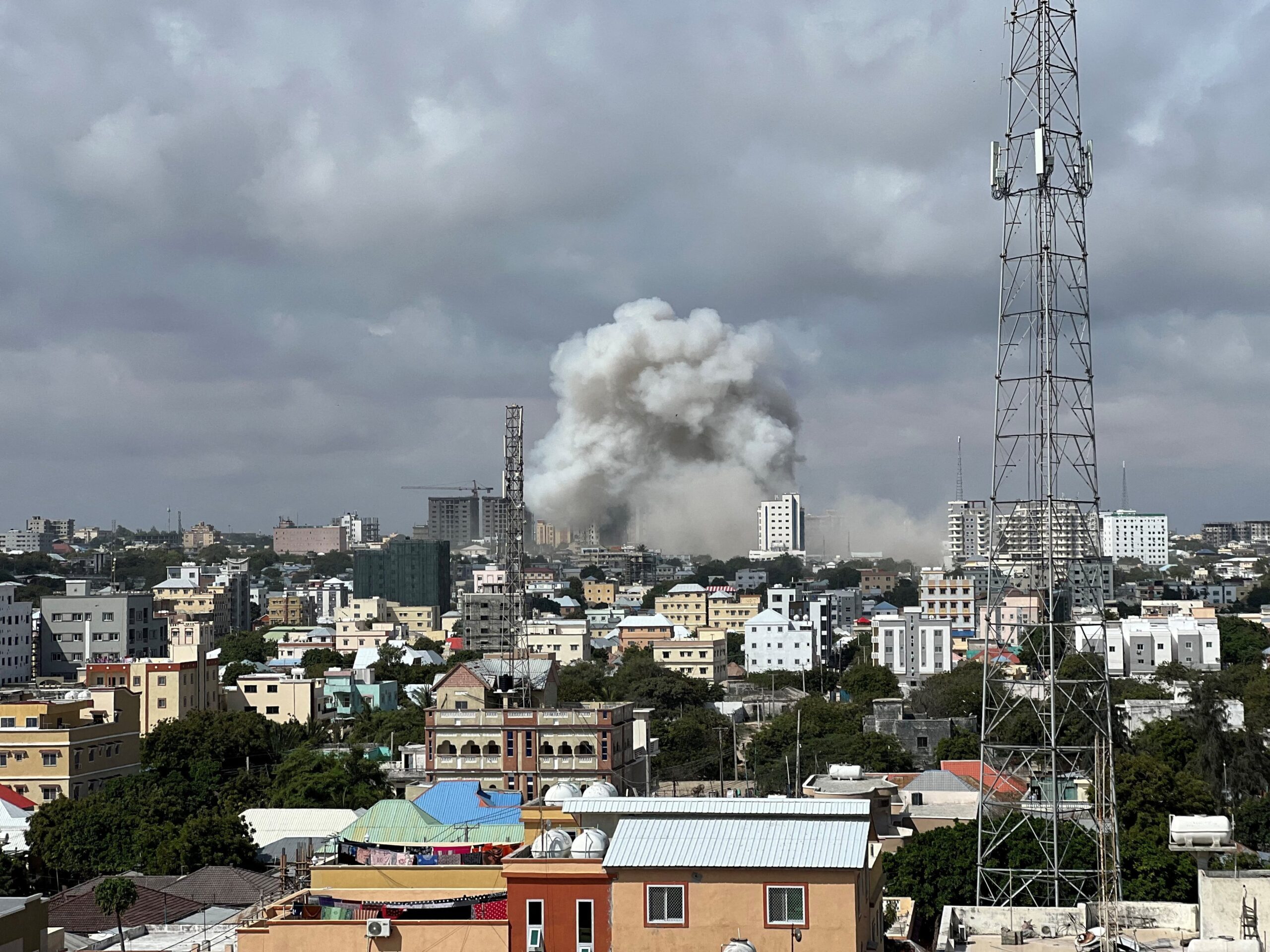 Car bombs explode at Somalia’s education ministry