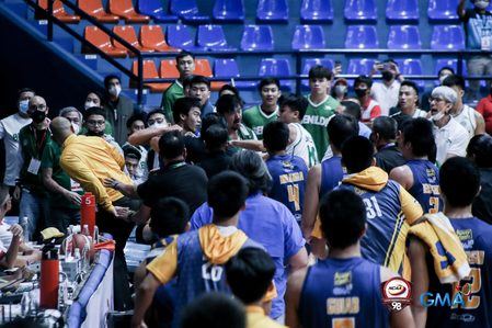 JRU’s Amores runs amok anew, punches 4 CSB players; NCAA halts game