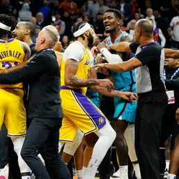 Suns keep Lakers winless on the road in heated duel