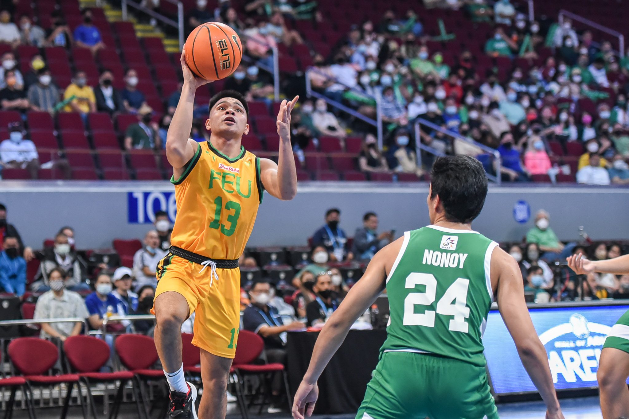 FEU takes advantage of depleted DLSU, wins 4th straight to return to contention