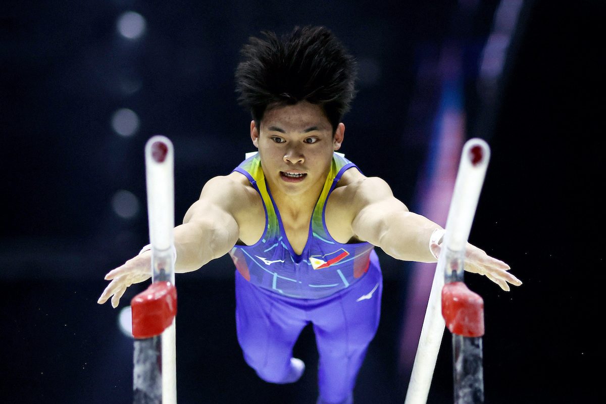 Carlos Yulo snags parallel bars bronze to wrap up world championships stint