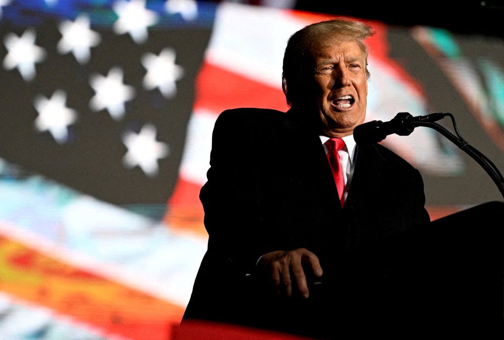 Trump launches 2024 US presidential run, getting jump on rivals