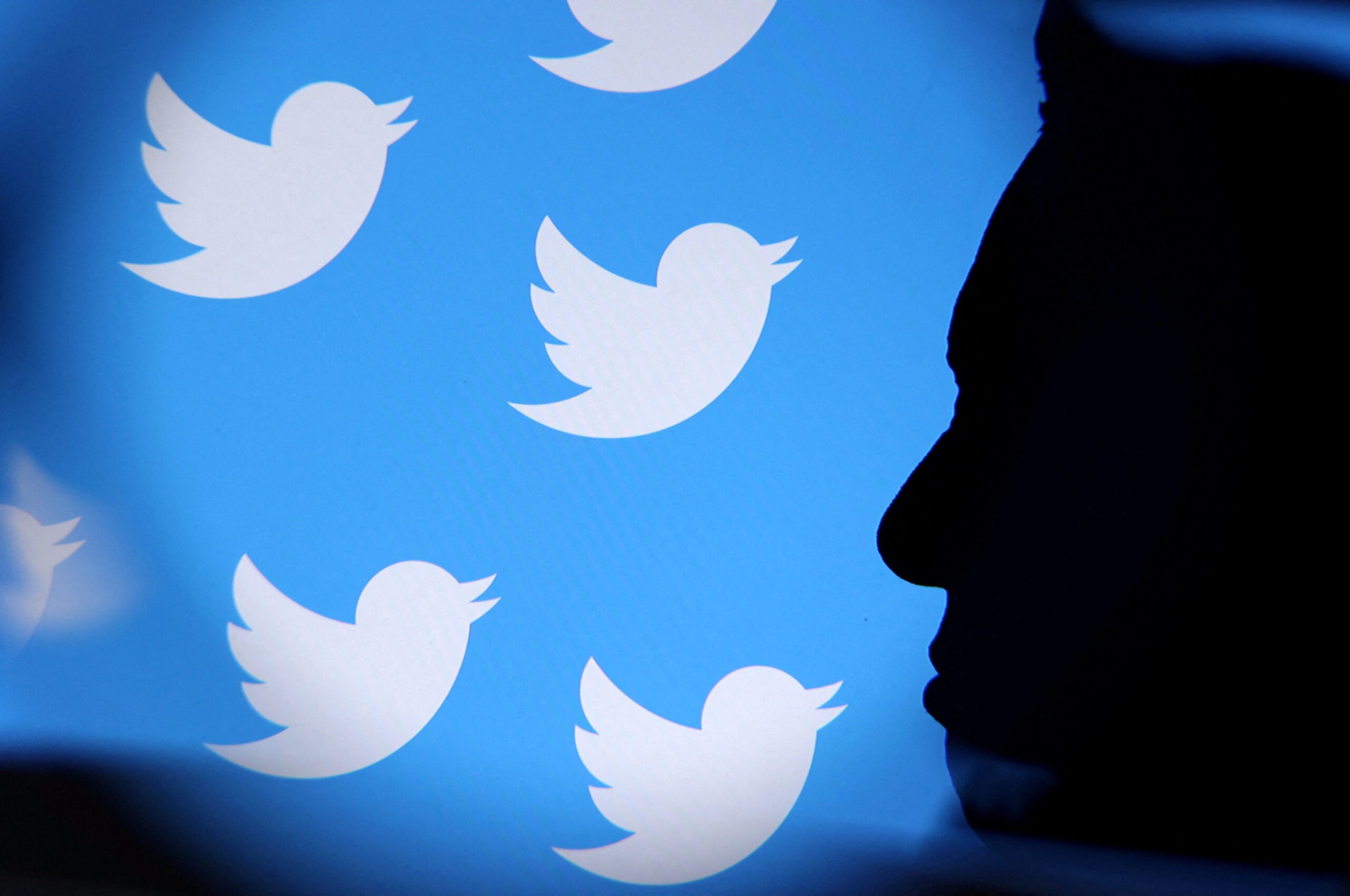 Twitter executives could face big FTC fines – former officials