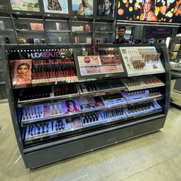 India’s Tata to open 20 ‘beauty tech’ outlets, in talks with foreign brands