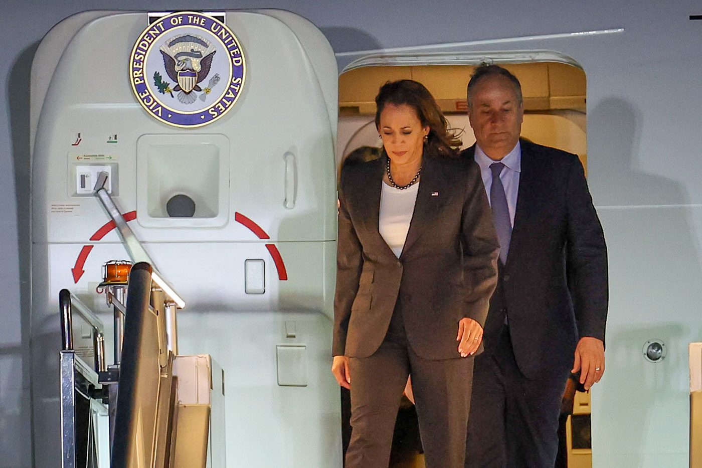 US VP Kamala Harris arrives in the Philippines