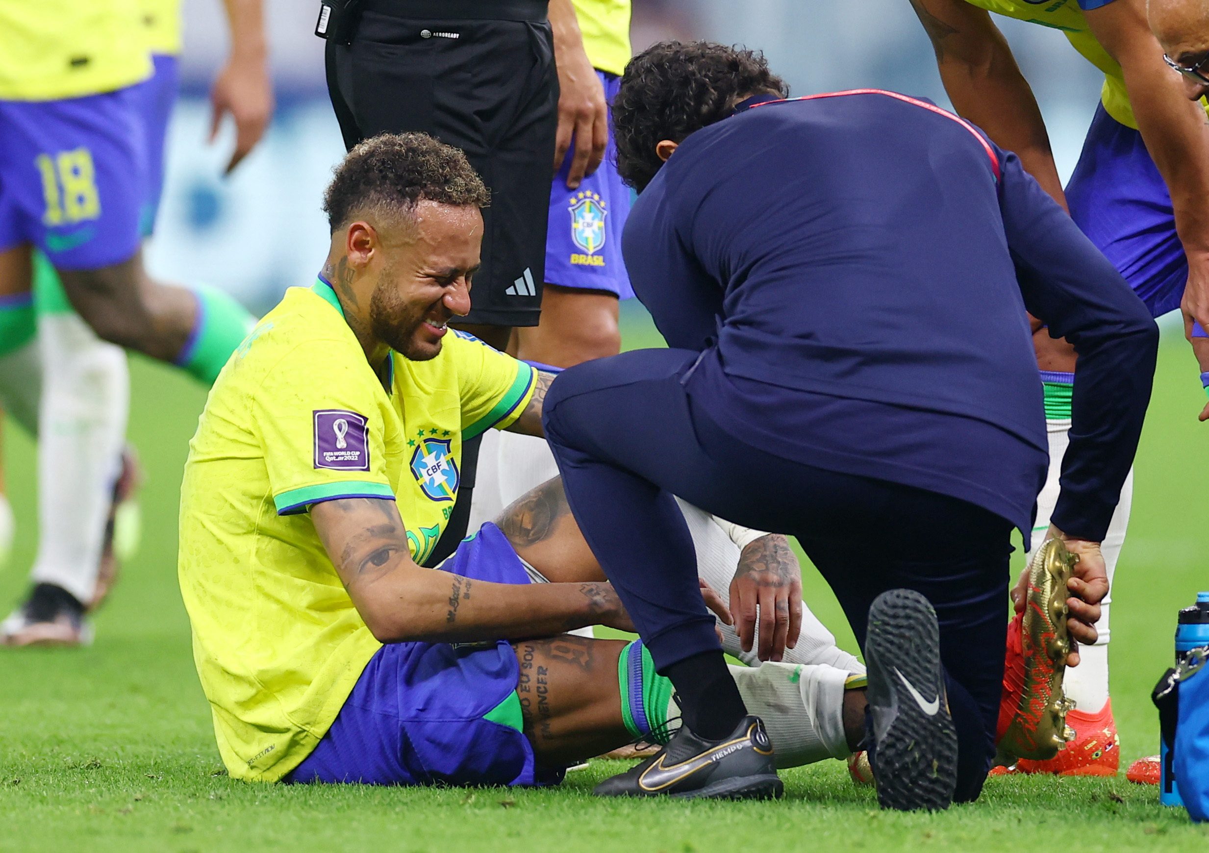 Brazil expects Neymar to carry on in World Cup despite ankle injury