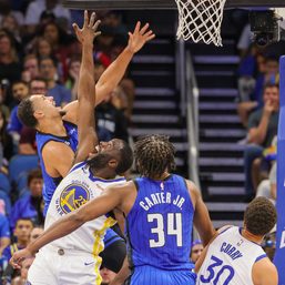 Jalen Suggs helps Magic stave off road-weary Warriors