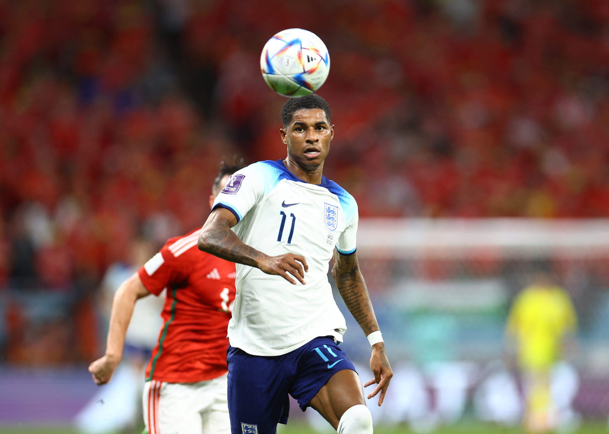 England roars into last 16 with new and improved Rashford 
